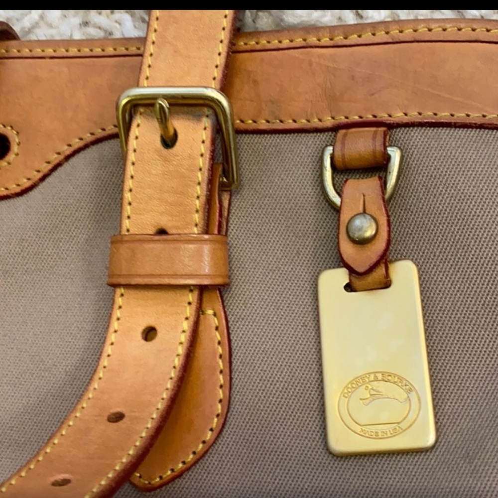 Vintage Dooney & Bourke Cabriolet canvas bucket bag vachetta leather - Picture 2 of 7